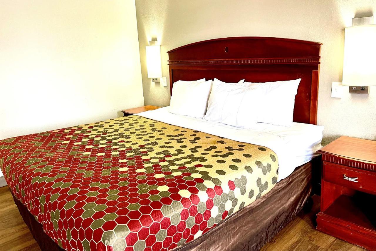 Red Carpet Inn Philadelphia Airport Lester Екстер'єр фото