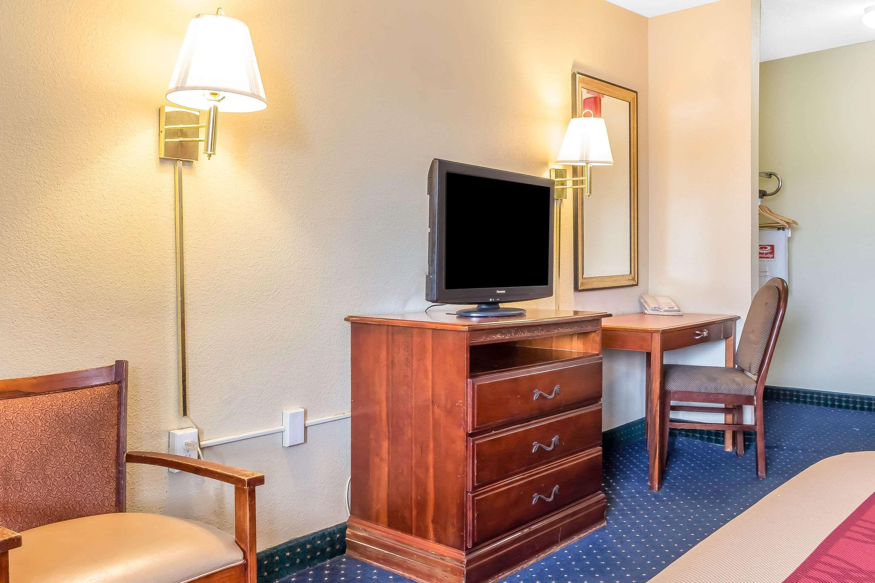 Red Carpet Inn Philadelphia Airport Lester Екстер'єр фото