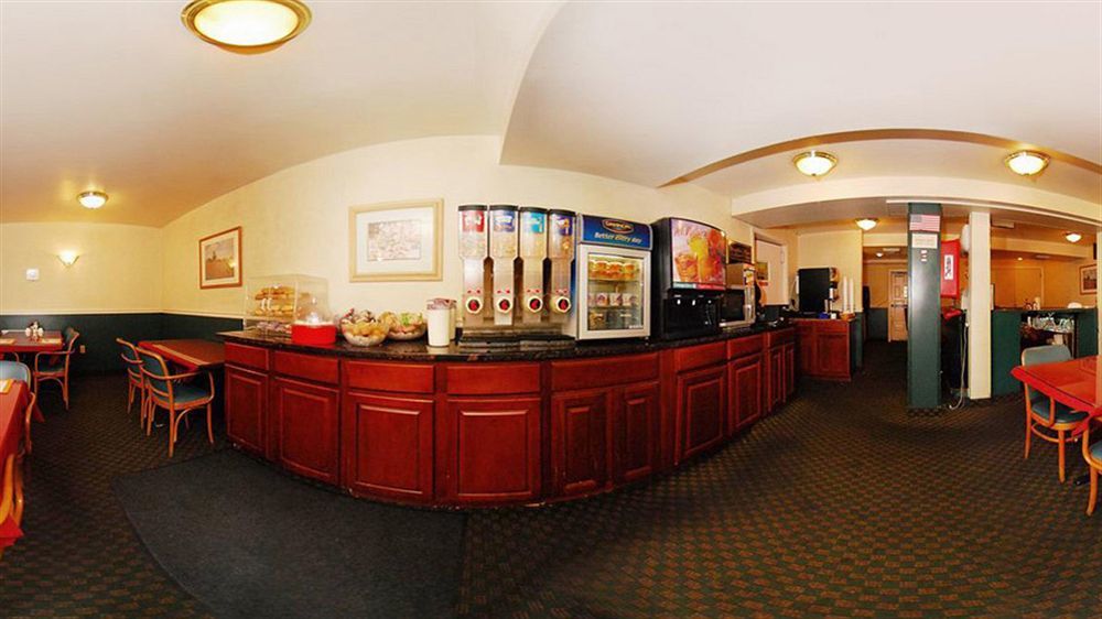 Red Carpet Inn Philadelphia Airport Lester Екстер'єр фото